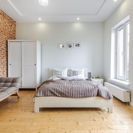 Inshiapartments On Grigorenko'S Square Лвив Екстериор снимка