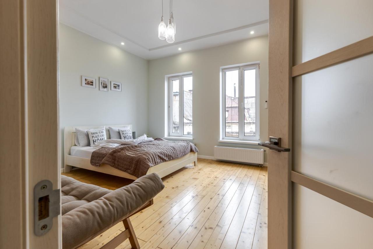 Inshiapartments On Grigorenko'S Square Лвив Екстериор снимка